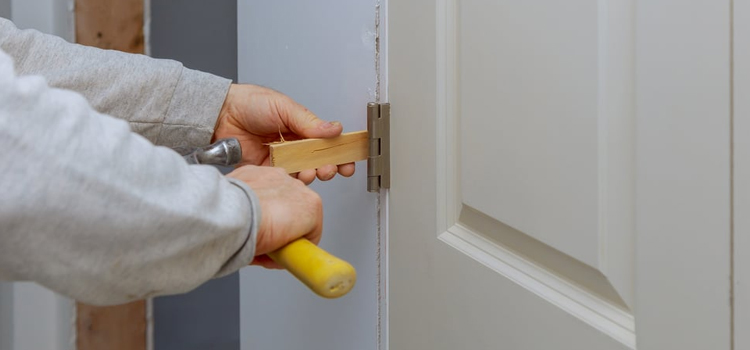 fiberglass entry door repair in Canyon Lake