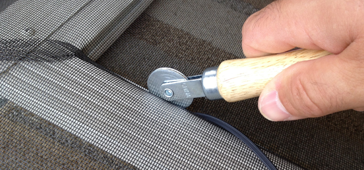 metal screen door repair in Canyon Lake