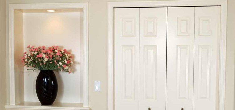 residential closet door repair in Canyon Lake